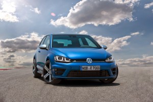 2015-volkswagen-golf-r