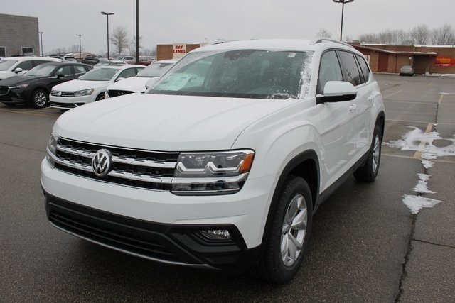 2019 VW Atlas wins award