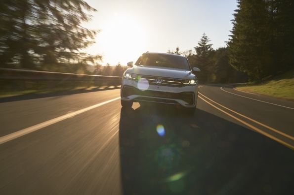 2024 VW Tiguan R-Line