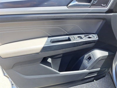 2021 Volkswagen Atlas Cross Sport 3.6L V6 SEL Premium R-Line