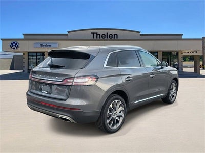 2022 Lincoln Nautilus Reserve