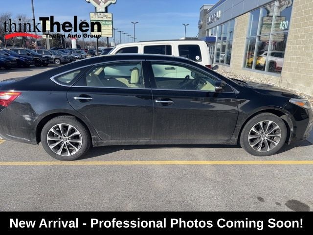 2017 Toyota Avalon Base