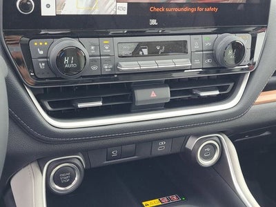 2025 Toyota Grand Highlander Platinum