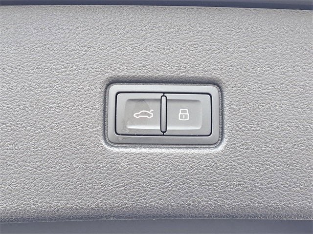 2023 Audi Q5 Sportback 45 S line Premium Plus quattro