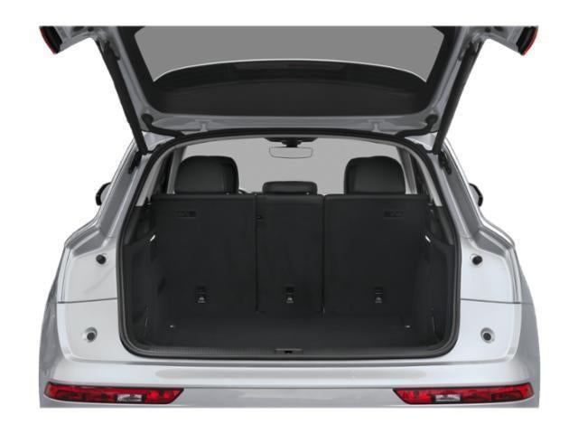 2023 Audi Q5 40 Premium Plus quattro