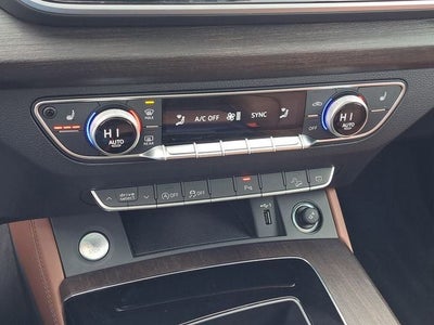 2024 Audi Q5 45 S line Premium Plus quattro