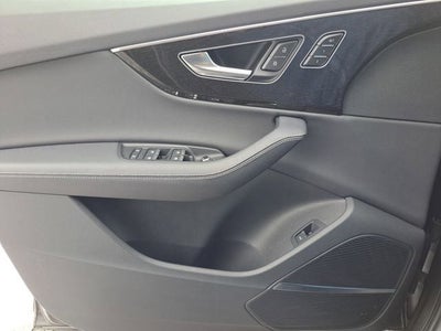 2025 Audi Q7 55 Premium Plus quattro