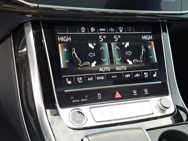 2021 Audi Q7 55 Prestige quattro