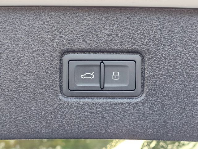 2021 Audi Q7 55 Prestige quattro