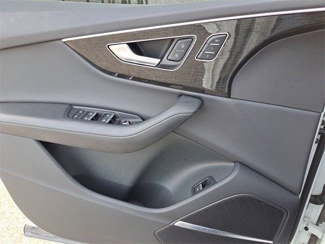 2021 Audi Q7 55 Prestige quattro