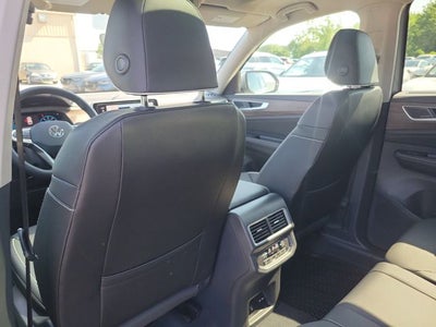 2025 Volkswagen Atlas 2.0T SEL Premium R-Line