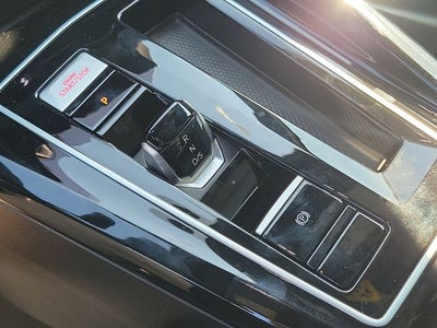 2025 Volkswagen Golf GTI 2.0T SE